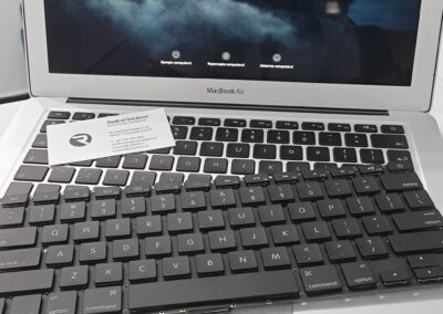 A1466 contact lichid, inlocuire tastatura macbook